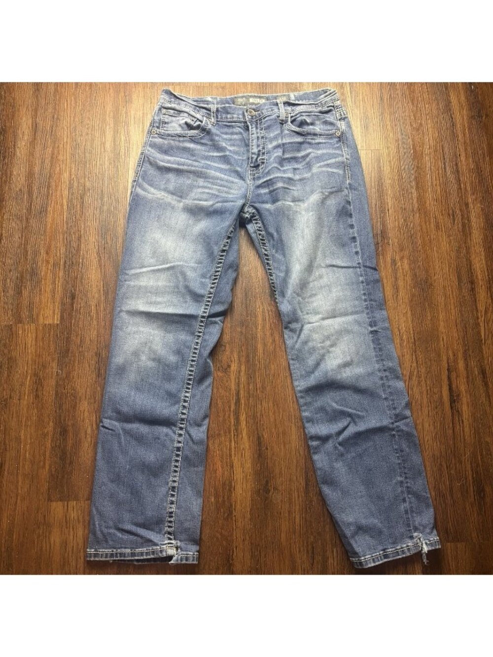 BKE Tyler Straight Leg Jean Distressed Whiskered Light Wash Men’s Size 34R
